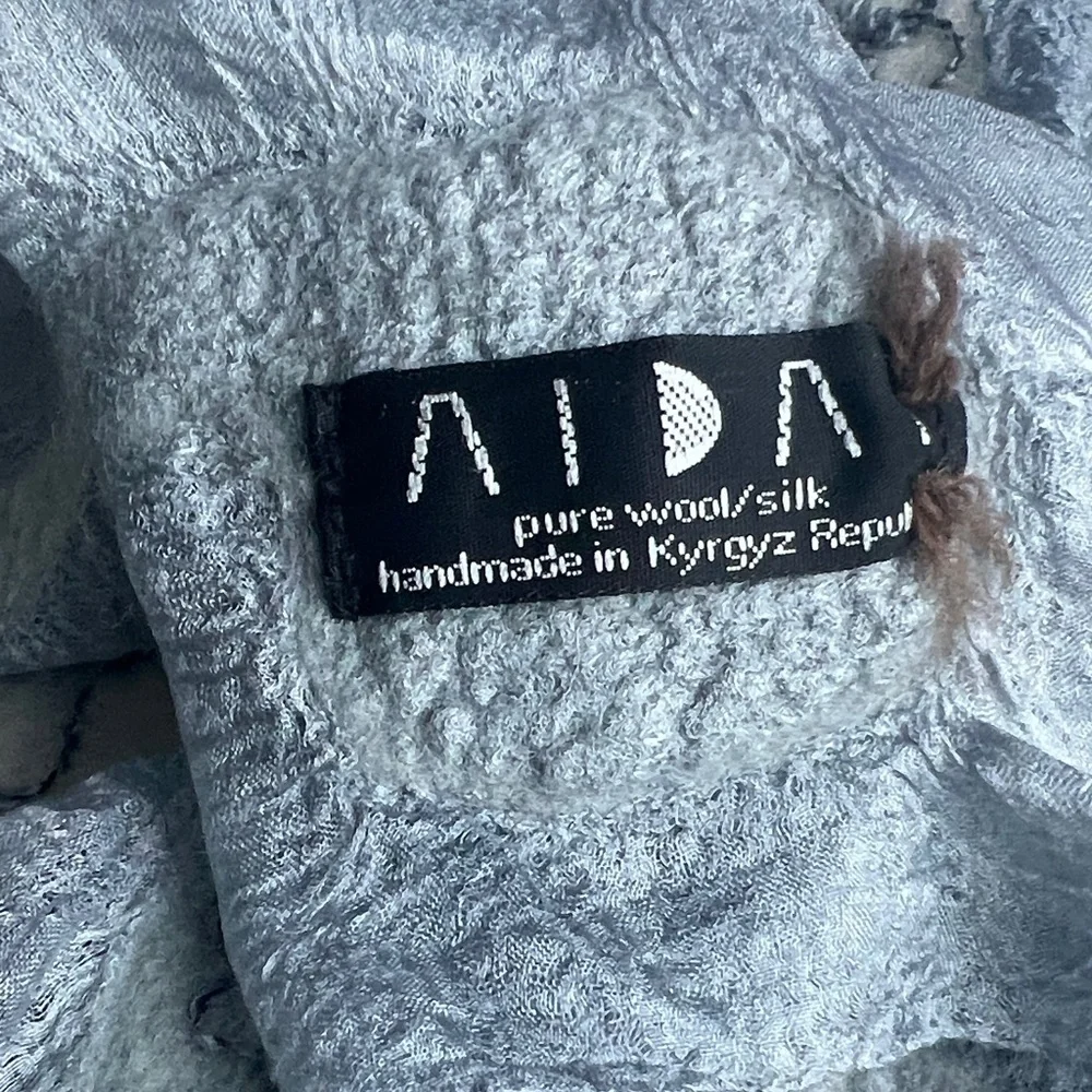 AIDA handmade scarf  Textured Gray Abstract Circle Scarf silk and wool